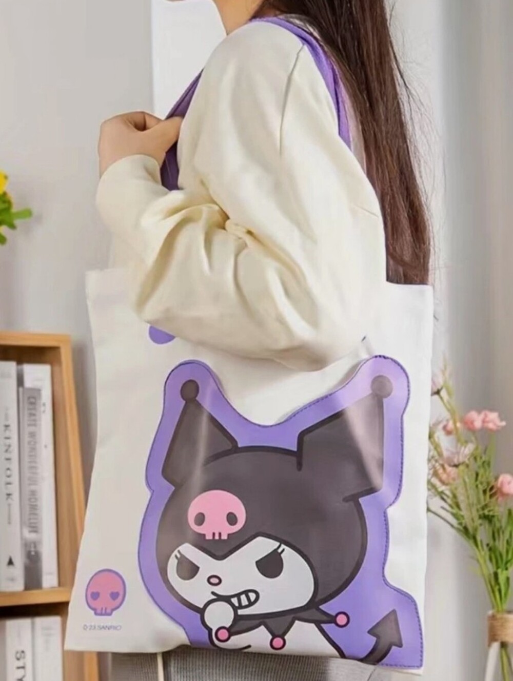 Kuromi Canvas licensed tote & 6pk of pens